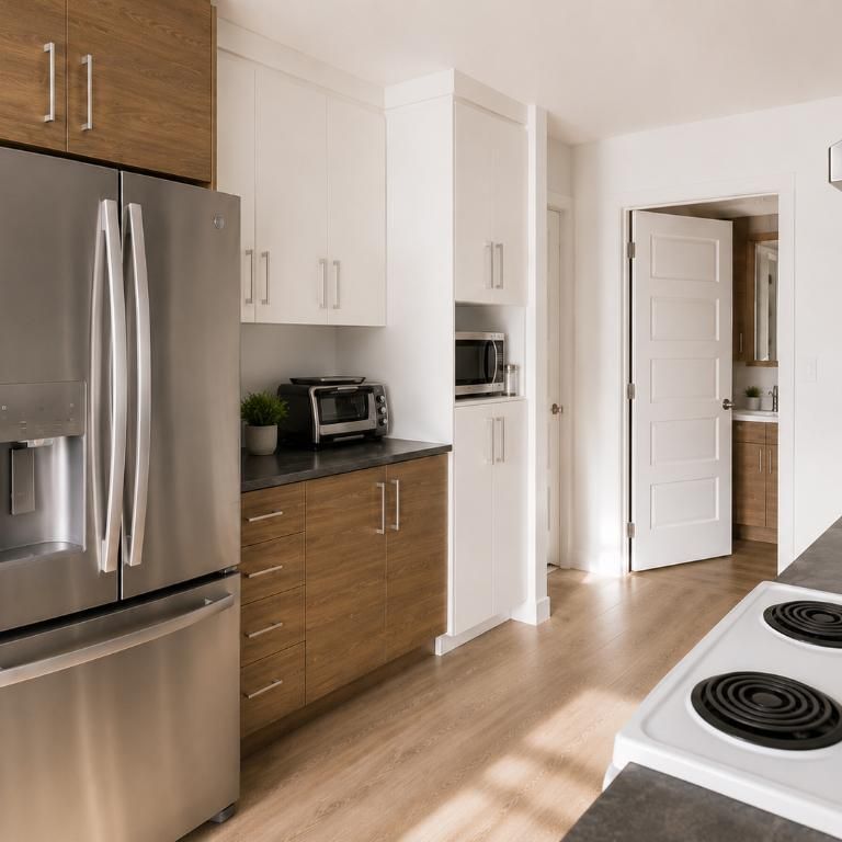🏡 Grand 4½ lumineux avec plancher chauffant et climatiseur - Photo 1