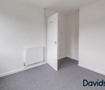 2 bedroom end of terrace house to rent - Photo 5