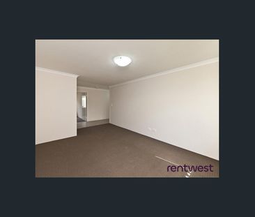 Spacious Home in Squires Estate, Baldivis - Photo 1