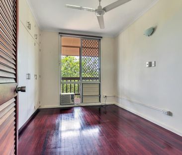 Classic Darwin Elevated House - Photo 3