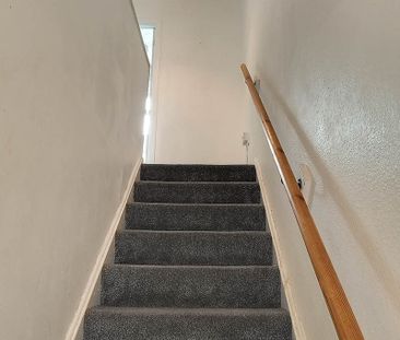 Swinburne Road, Wellingborough - Photo 6