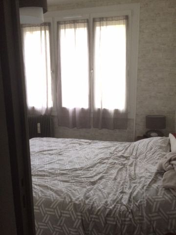 Location Appartement 2 pièces 35m² - Photo 3