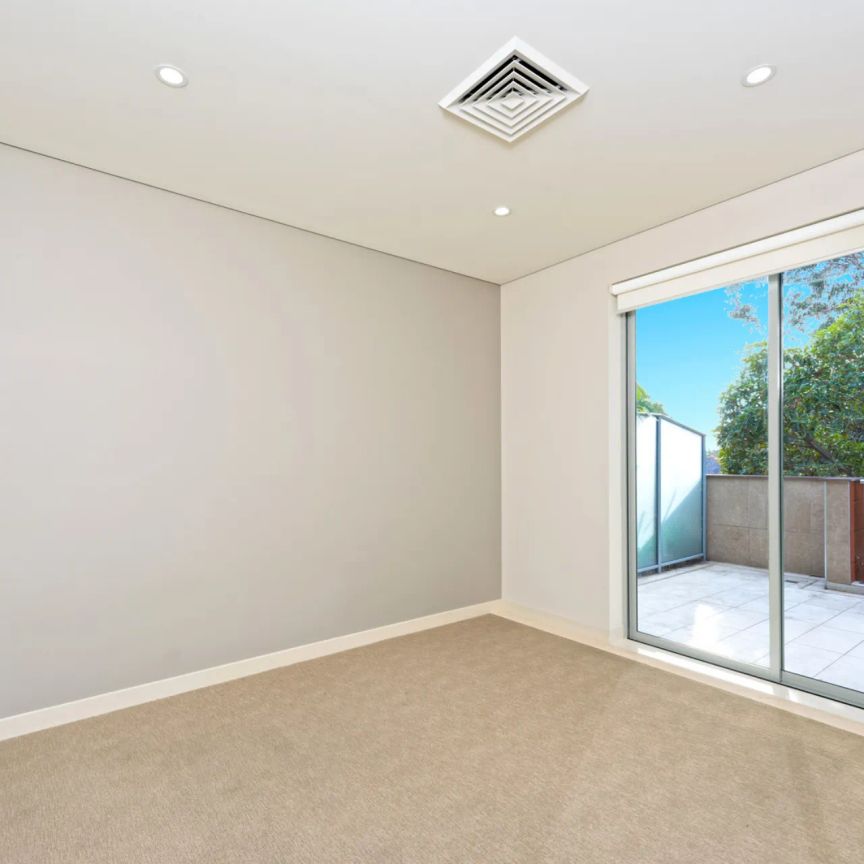 207/52-56 Gladesville Road, Hunters Hill. - Photo 1