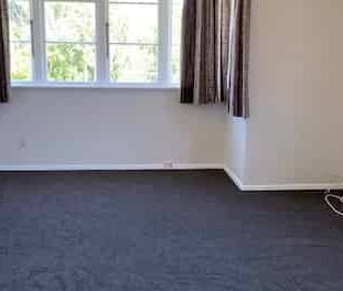 Large 2 Bedroom Home in Ranui - Photo 4