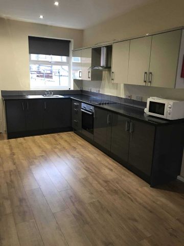 61 Algernon Street - Photo 3