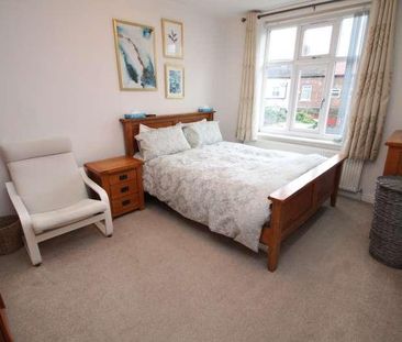 Lees Hall Crescent, Fallowfield, Manchester, M14 - Photo 4