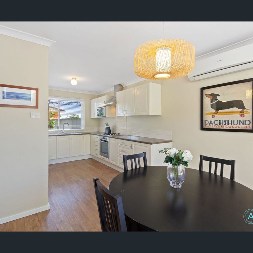 2/54 Stewart Street, Scarborough, WA 6019 - Photo 1