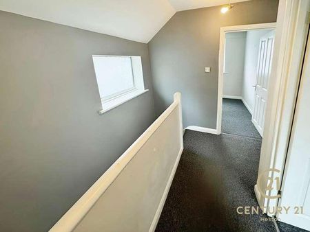 Walnut Tree Road, TW5 - Photo 5