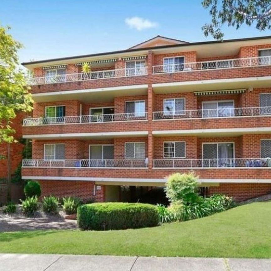 Large Two Bedroom Unit with Garage - Photo 1