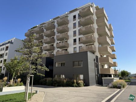 Charmante 2-Zimmer Wohnung I Balkon I nahe U1 Kagraner Platz - Photo 2