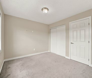 For Lease - 822 Maloja Way, Stittsville - Munster - Richmond, Ontario - Photo 2