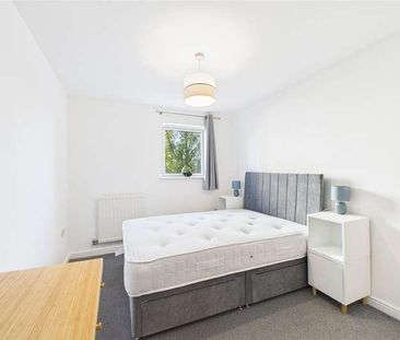 Malcolm Place, Caversham Road, Reading, Berkshire, RG1 - Photo 4