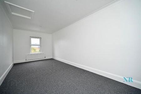 1 Orchard Place, Newtownards, BT23 7AE - Photo 5