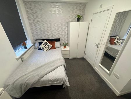 Studio to rent - Photo 5