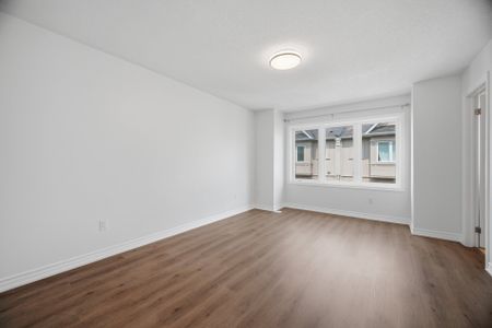 For Lease - 137 Borers Creek Circle, Hamilton, Ontario - Photo 2
