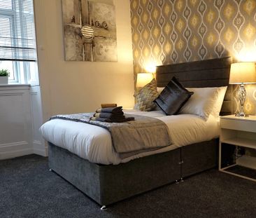 1150 Cathcart Road South Side - Photo 5