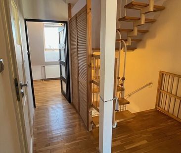 Przecław, 6pok., 2 piwnice, balkon - Photo 1