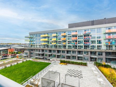 For Lease - 333 Sunseeker Avenue Unit# 428, Innisfil, Ontario - Photo 3