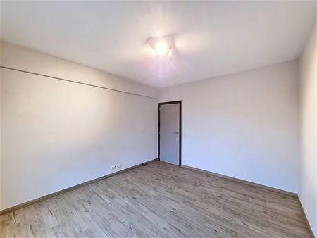 Appartement te huur - Foto 4