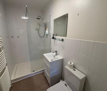 3 bedroom detached bungalow to rent - Photo 6