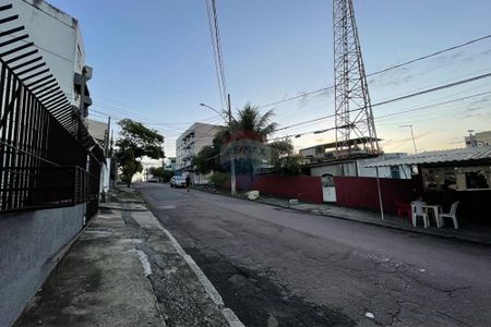 Apartamento 2 Quartos com 74m² a venda por R$205.000,00 - Vila da Penha -RJ - Foto 2