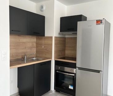 Location Appartement 2 pièces 44m² BRIGNOLES 83170 - Photo 1