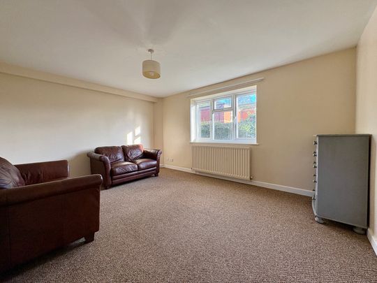 2 bed apartment to rent in Bodenham Road, Hereford - Photo 1
