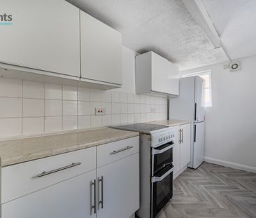 3 bedroom terraced maisonette to rent - Photo 6