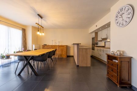 Gezellig, instaplaar app met 2 slk, terras en autostaanplaats - Photo 5