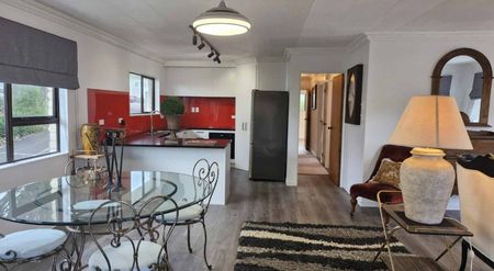 Centrally Located Townhouse - Photo 4