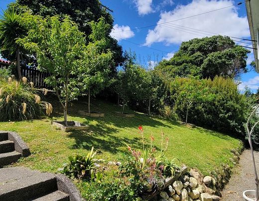 $550pw 3 beds, 2 bath, private, fenced garden - Photo 1