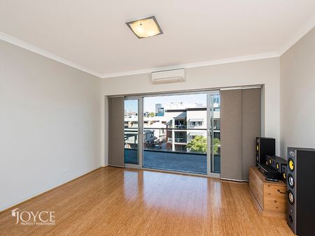 18/180 Stirling Street, PERTH WA 6000 - Photo 4