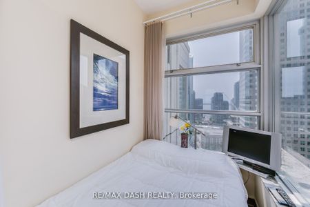 For Lease - 1 King Street Unit# 2411, Toronto, Ontario - Photo 2
