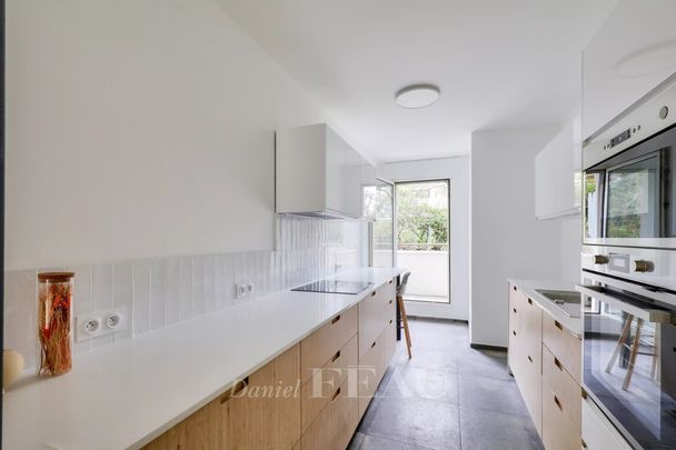 SAINT-CLOUD - MONTRETOUT - RUE ARMENGAUD - APPARTEMENT FAMILIAL MEUBLE AVEC TERRASSES - Photo 1