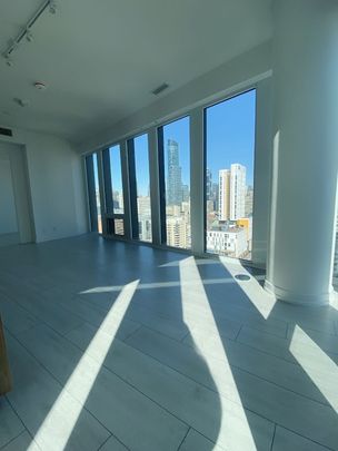 For Lease - 60 Shuter Street Unit# 2811, Toronto, Ontario - Photo 1