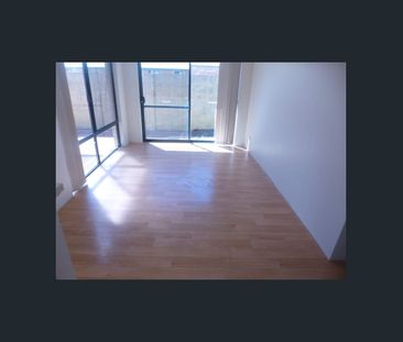 Central Ellenbrook Gem! - Photo 4