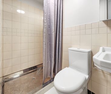 Welcome to 102A/8 Chevron Suites - Photo 6