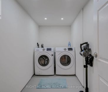 484 KELVEDON MEWS - Photo 1