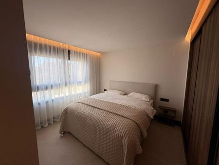 3 room luxury Apartment for rent in Marbella, Spain - Photo 2