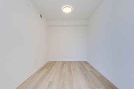 For Lease - 15 Watergarden Drive Unit# 2001, Mississauga, Ontario - Photo 5