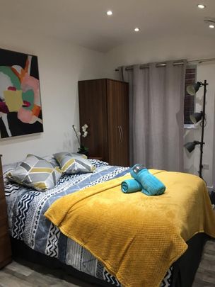 Studio Flat, Kilburn, NW2 - Photo 1