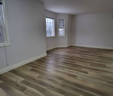 2-780 Progress Ave, Kingston, ON K7M 9E4 - Photo 1