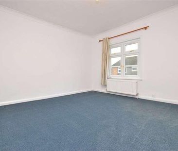 Falcon Road, Guildford, Surrey, GU1 - Photo 5