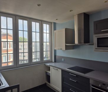 Location Appartement 2 pièces 78m² LILLE 59800 - Photo 2