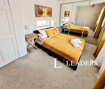 2 bedroom apartment to rent Rothesay Avenue, Newcastle, ST5 - Photo 4