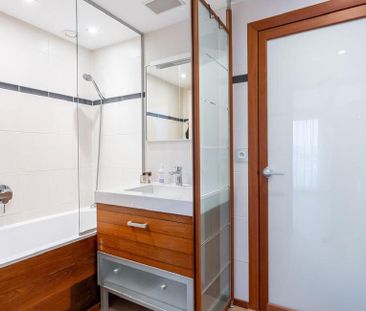 Appartement te huur in Oostende voor € 1.250 met 3 slaapkamers - Photo 3