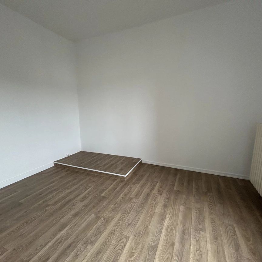 Location Appartement 2 pièces 35 m2 à Saint-Quentin - Photo 1