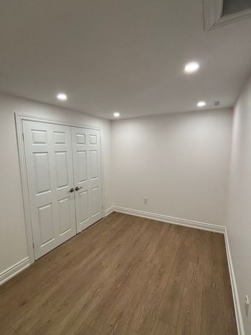 For Lease - 16 Glenbury Drive, Vaughan, Ontario - Photo 4