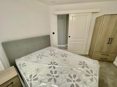 1 bedroom apartment to rent - Photo 5