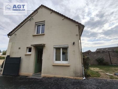 Location Maison 4 pièces 92m² BRESLES 60510 - Photo 2